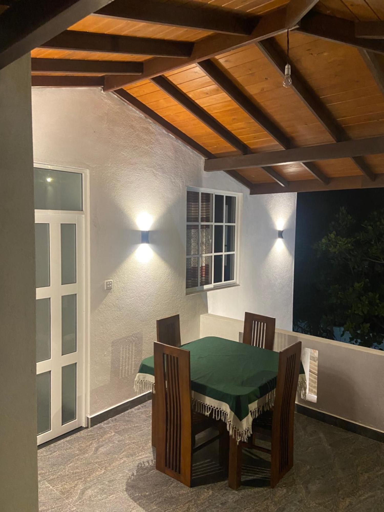 Mirissa Gold Rush Villa Dış mekan fotoğraf